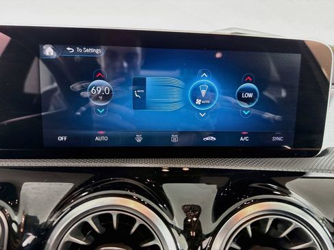 Used 2019 Mercedes-Benz A 220 4MATIC image 21