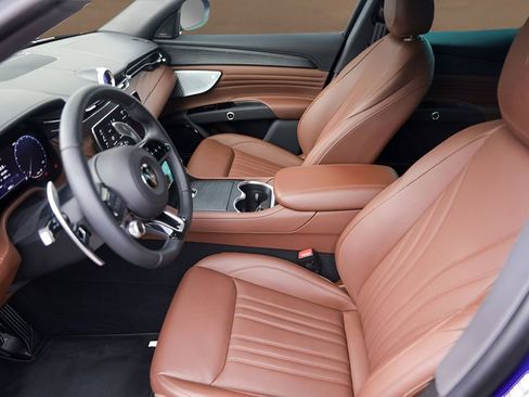 Used 2023 Maserati Grecale GT image 9