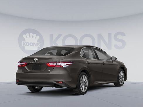 Used 2020 Toyota Camry LE FWD image 2