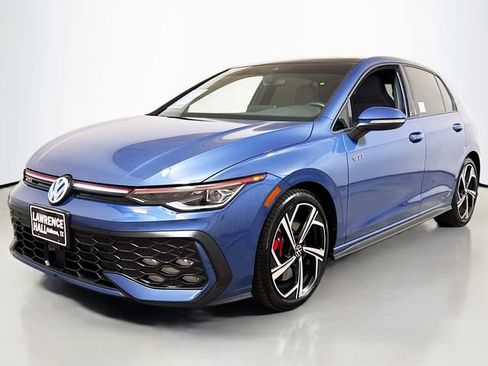 Used 2025 Volkswagen GTI SE FWD image 1