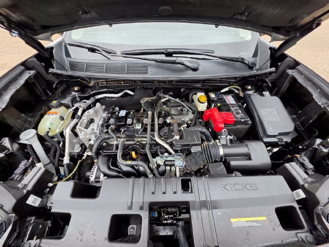 Certified 2025 Nissan Kicks SV AWD/4WD image 18