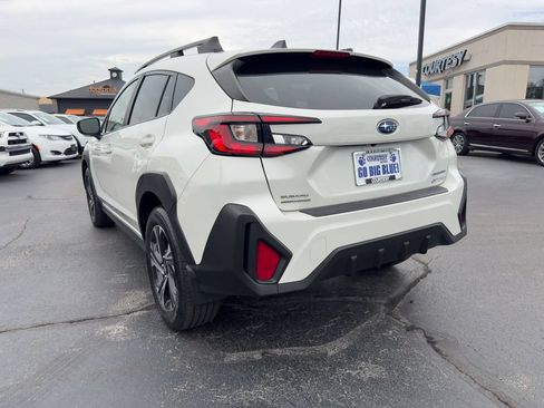 Used 2024 Subaru Crosstrek 2.0i Premium AWD/4WD image 7