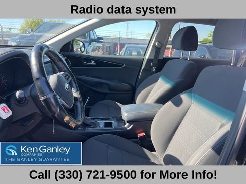 Used 2020 Kia Sorento LX w/ LX I4 Convenience Package FWD image 11