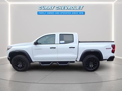 Used 2023 Chevrolet Colorado Trail Boss w/ Advanced Trailering Package image 10