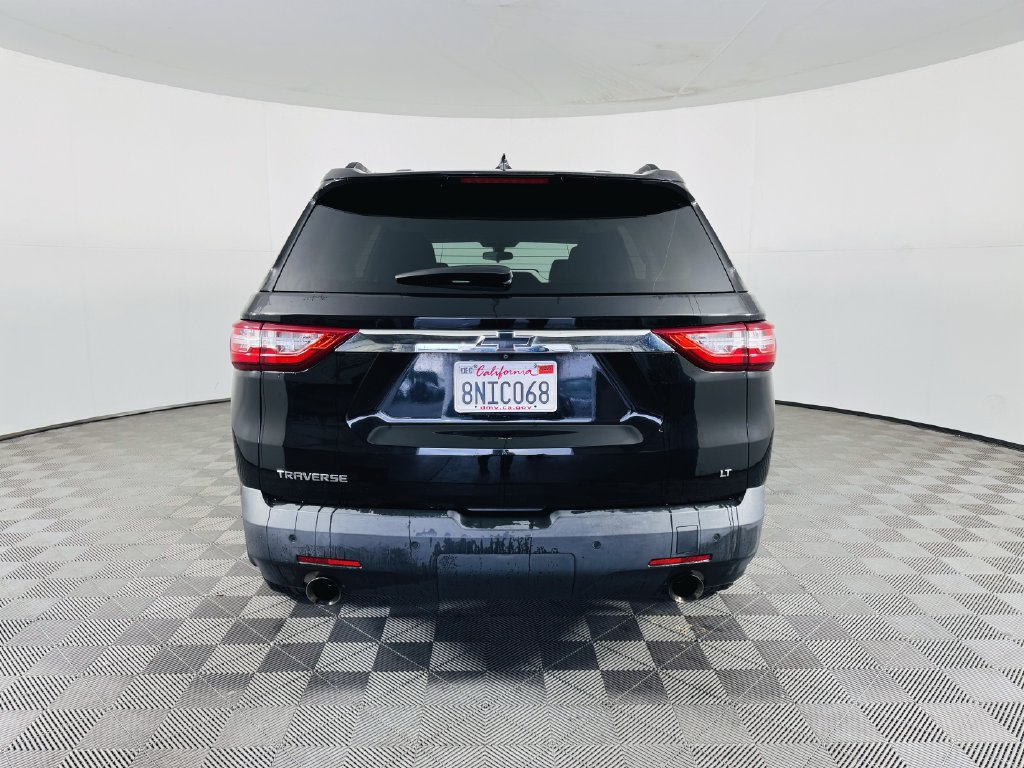 Used 2020 Chevrolet Traverse LT FWD image 13