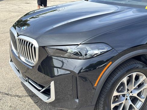 Used 2024 BMW X5 xDrive40i w/ Parking Assistance Package AWD/4WD image 10