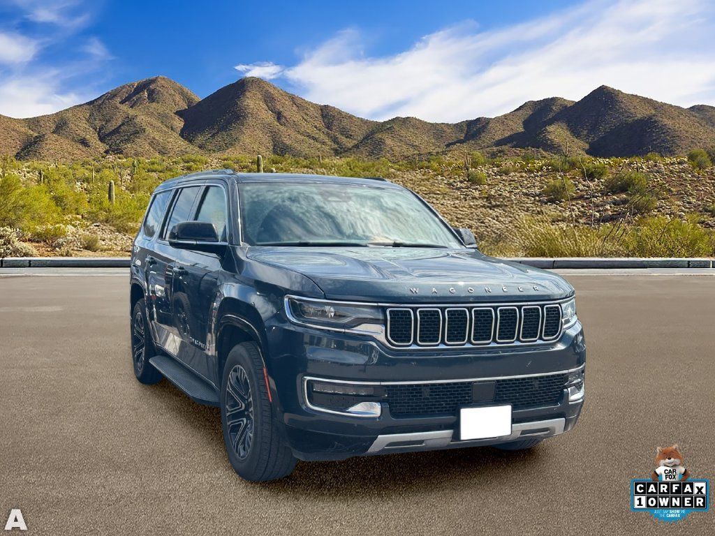 Used 2024 Jeep Wagoneer Series II w/ Flexible Seating Group AWD/4WD image 5