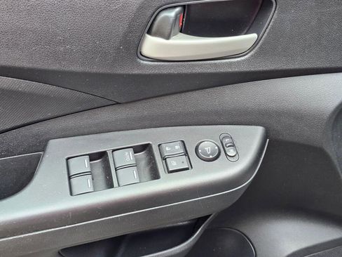 Used 2015 Honda CR-V LX image 22