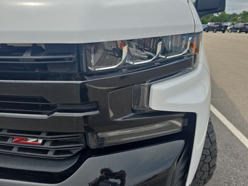Used 2019 Chevrolet Silverado 1500 LT Trail Boss AWD/4WD image 31