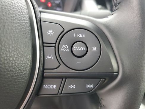 Used 2024 Toyota Corolla SE w/ SE Package image 25