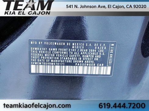 Used 2024 Volkswagen Jetta SE image 31