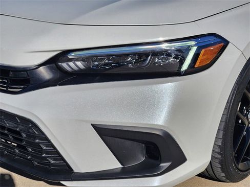 Certified 2022 Honda Civic Sport image 23