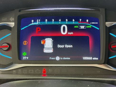Used 2020 Honda Pilot Touring image 17