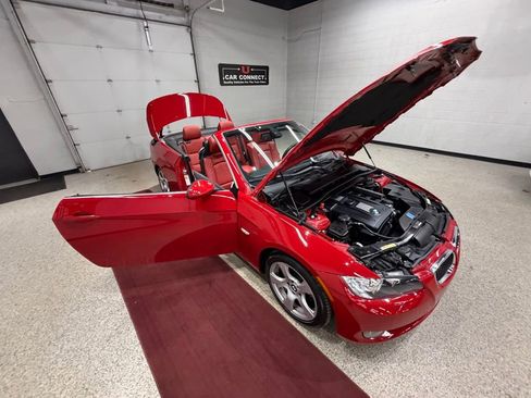 Used 2007 BMW 328i Convertible image 44