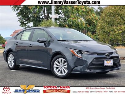 New 2025 Toyota Corolla LE