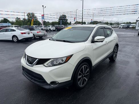 Used 2017 Nissan Rogue Sport SL w/ SL Premium Package AWD/4WD image 9