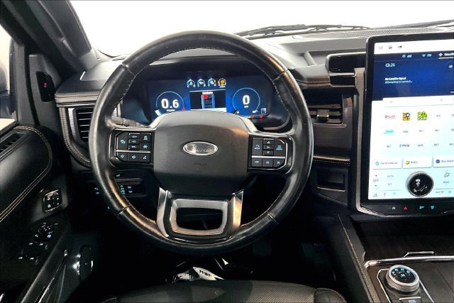 Used 2022 Ford Expedition Platinum RWD image 9