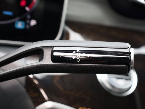 Used 2023 Mercedes-Benz C 300 Sedan image 40