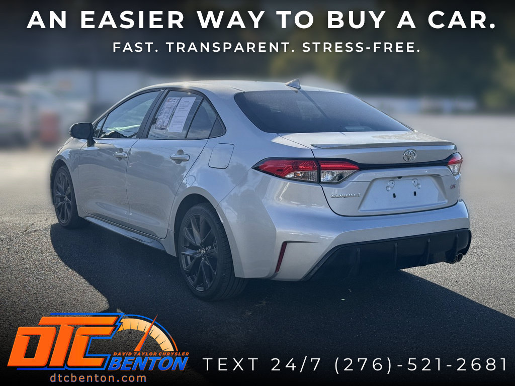 Used 2023 Toyota Corolla SE FWD image 5