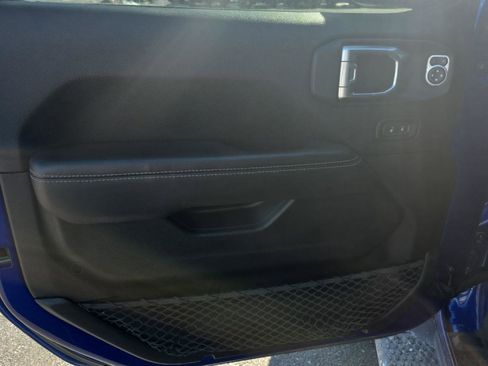 Certified 2019 Jeep Wrangler Unlimited Sahara w/ LED Lighting Group image 11