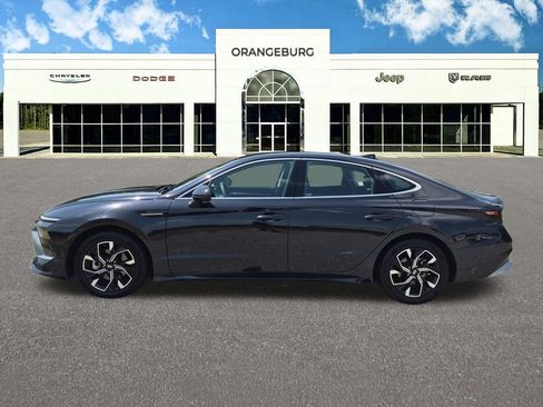 Used 2025 Hyundai Sonata SEL FWD image 7