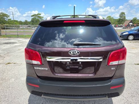 Used 2013 Kia Sorento EX FWD image 3