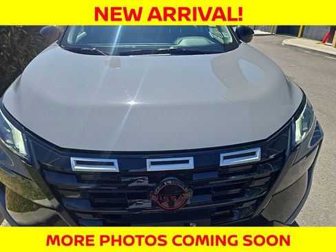 Used 2025 Nissan Rogue SV w/ Rock Creek Premium Package image 2