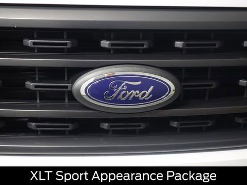 Used 2022 Ford F150 XLT w/ Equipment Group 302A High image 17