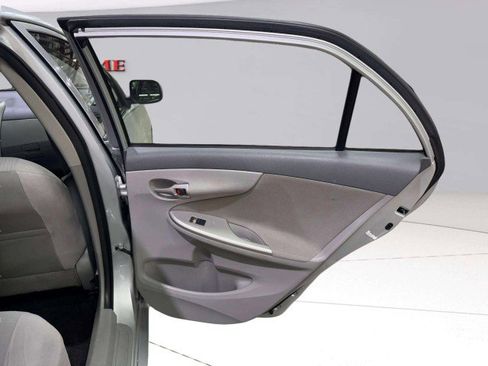 Used 2010 Toyota Corolla LE image 33