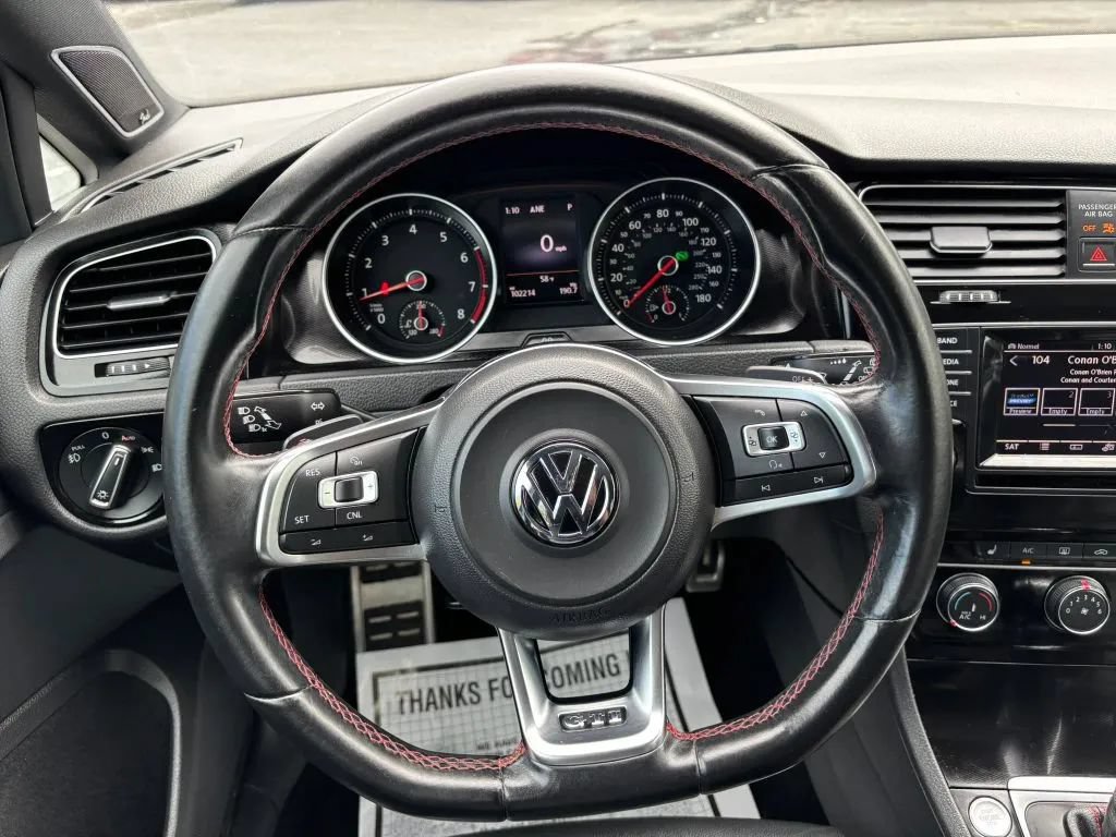 Used 2015 Volkswagen GTI SE w/ Lighting Package (SEL) FWD image 19