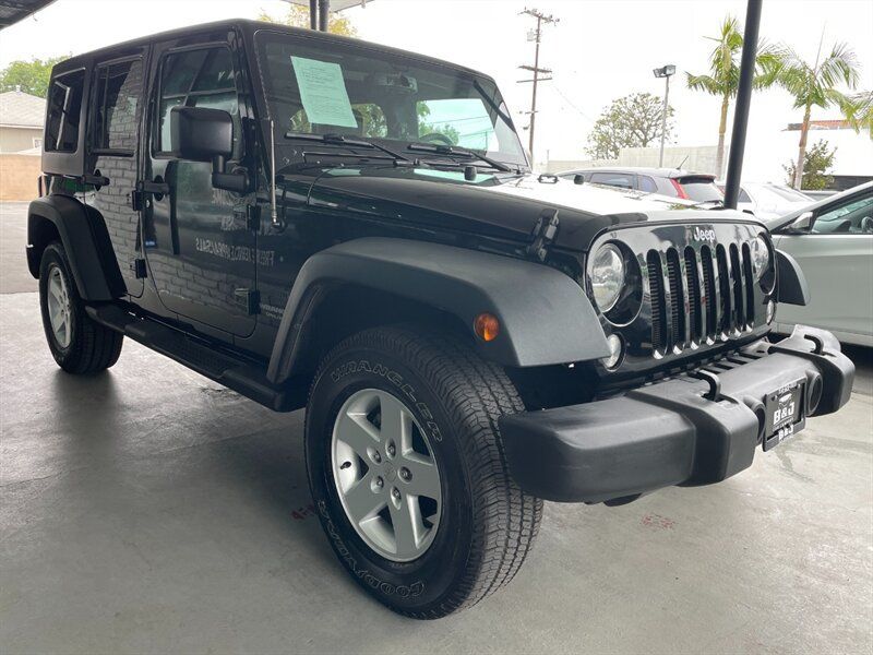 Used 2017 Jeep Wrangler Unlimited Sport w/ Quick Order Package 24S AWD/4WD image 8