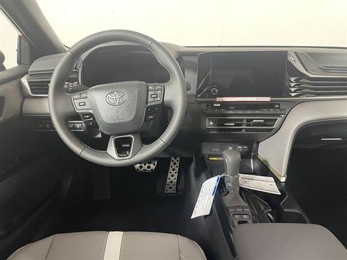 New 2026 Toyota Camry SE AWD/4WD image 12