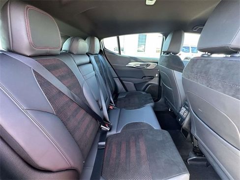 Used 2024 Dodge Hornet R/T image 30