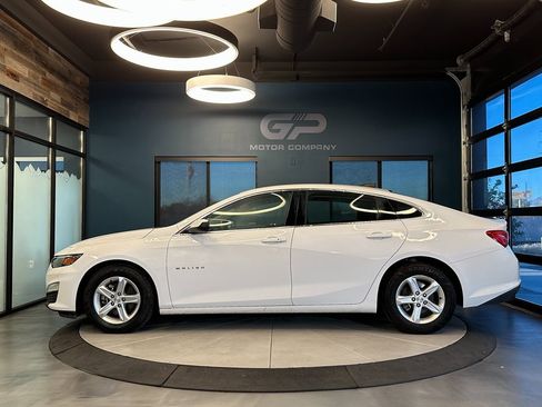 Used 2021 Chevrolet Malibu LS image 6