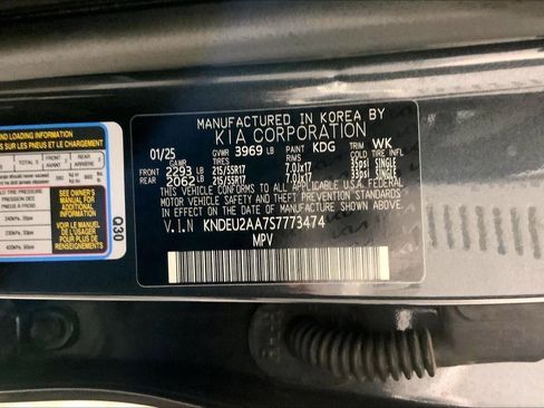 Used 2025 Kia Seltos S image 31