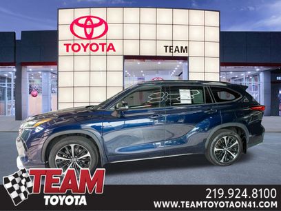 Used 2022 Toyota Highlander XSE