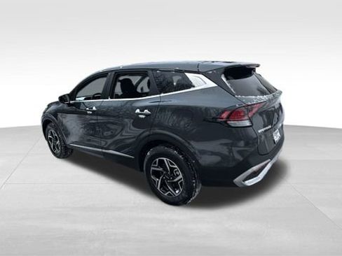 Used 2024 Kia Sportage LX image 5