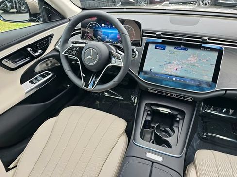 New 2026 Mercedes-Benz E 450 4MATIC Sedan image 26