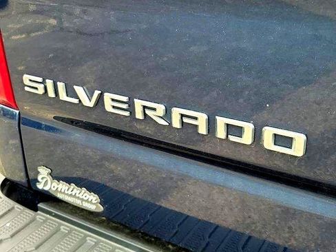 Used 2022 Chevrolet Silverado 1500 LT image 10