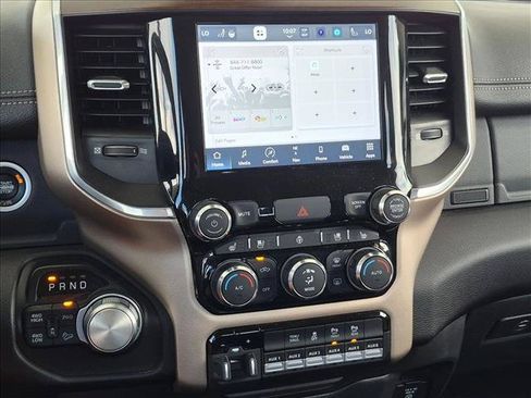 Used 2022 RAM 2500 Laramie AWD/4WD image 11