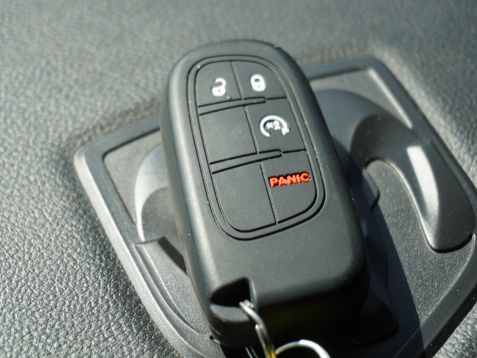 Used 2019 RAM 1500 Laramie w/ Convenience Group RWD image 21