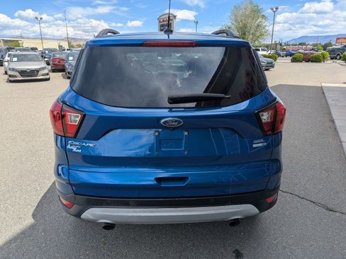 Used 2019 Ford Escape SEL image 3