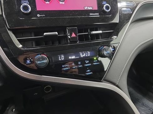 Certified 2024 Toyota Camry SE image 21
