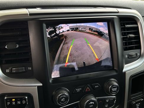 Used 2018 RAM 1500 Big Horn AWD/4WD image 18