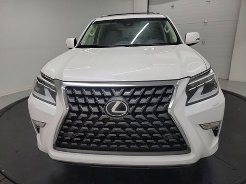 Used 2020 Lexus GX 460 Premium w/ Premium Package AWD/4WD image 2