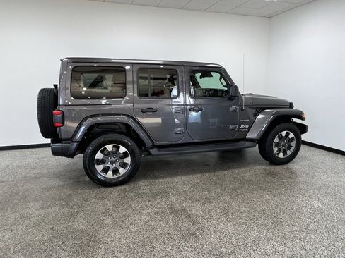 Used 2021 Jeep Wrangler Unlimited Sahara w/ Uconnect 4C Nav & Sound Group image 21