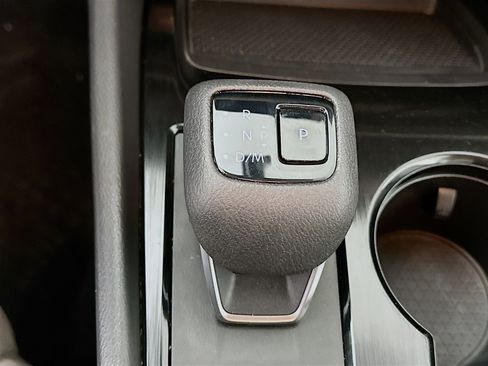 Used 2023 Nissan Rogue SV AWD/4WD image 24