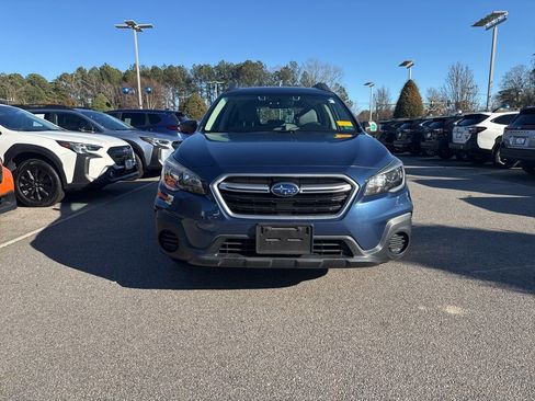 Used 2019 Subaru Outback 2.5i image 6