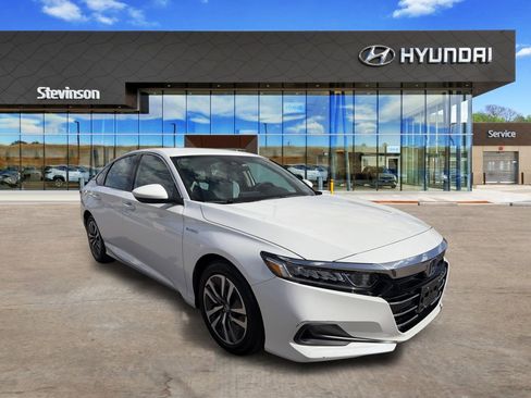 Used 2021 Honda Accord Hybrid image 3