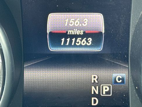 Used 2017 Mercedes-Benz GLA 250 image 16